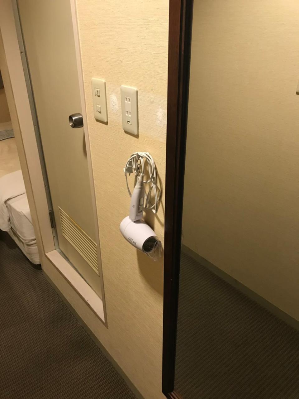 บิสซิเนส โฮเทล โกอิ ฮิลล์ Hotel Ichihara ภายนอก รูปภาพ